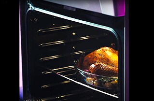 Horno con acabado cerámico Negro Diamante