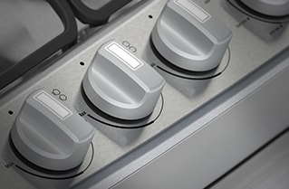 Perillas ergonómicas con puntero cromado