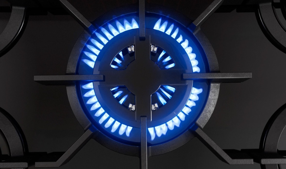 Parrilla de Hierro Fundido con Quemador Multi Flamma: Hierve 1 LT de agua en 5 minutos*