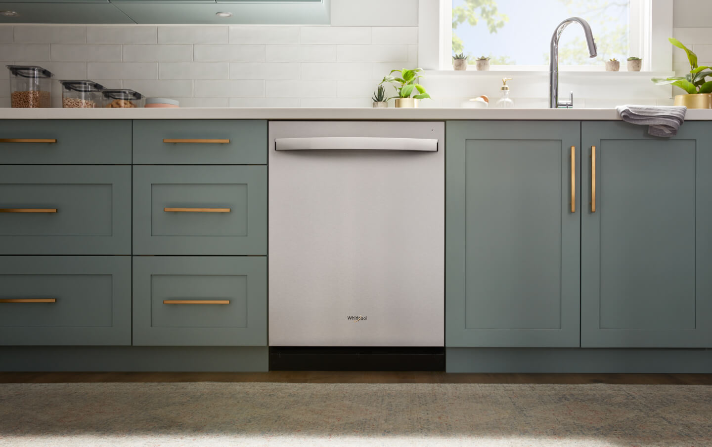 Stainless steel Whirlpool® top control dishwasher