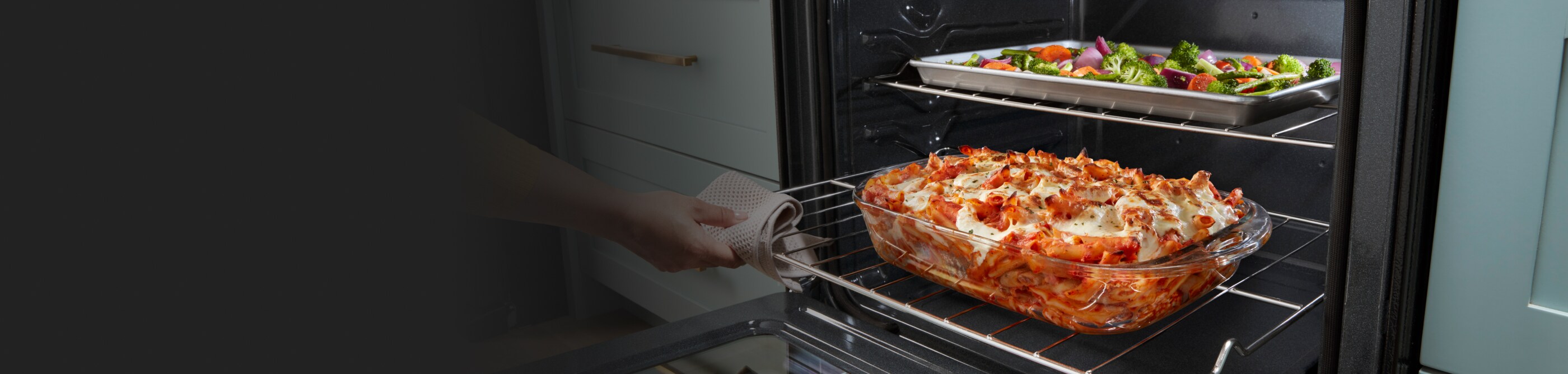 Oven Rack Placement How to Use Oven Racks Whirlpool