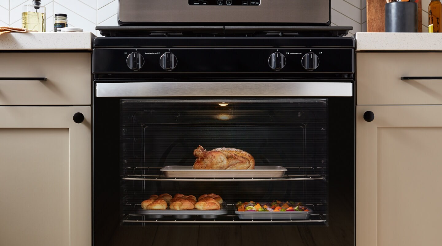 Food cooking inside a gas range Food cooking inside a gas range