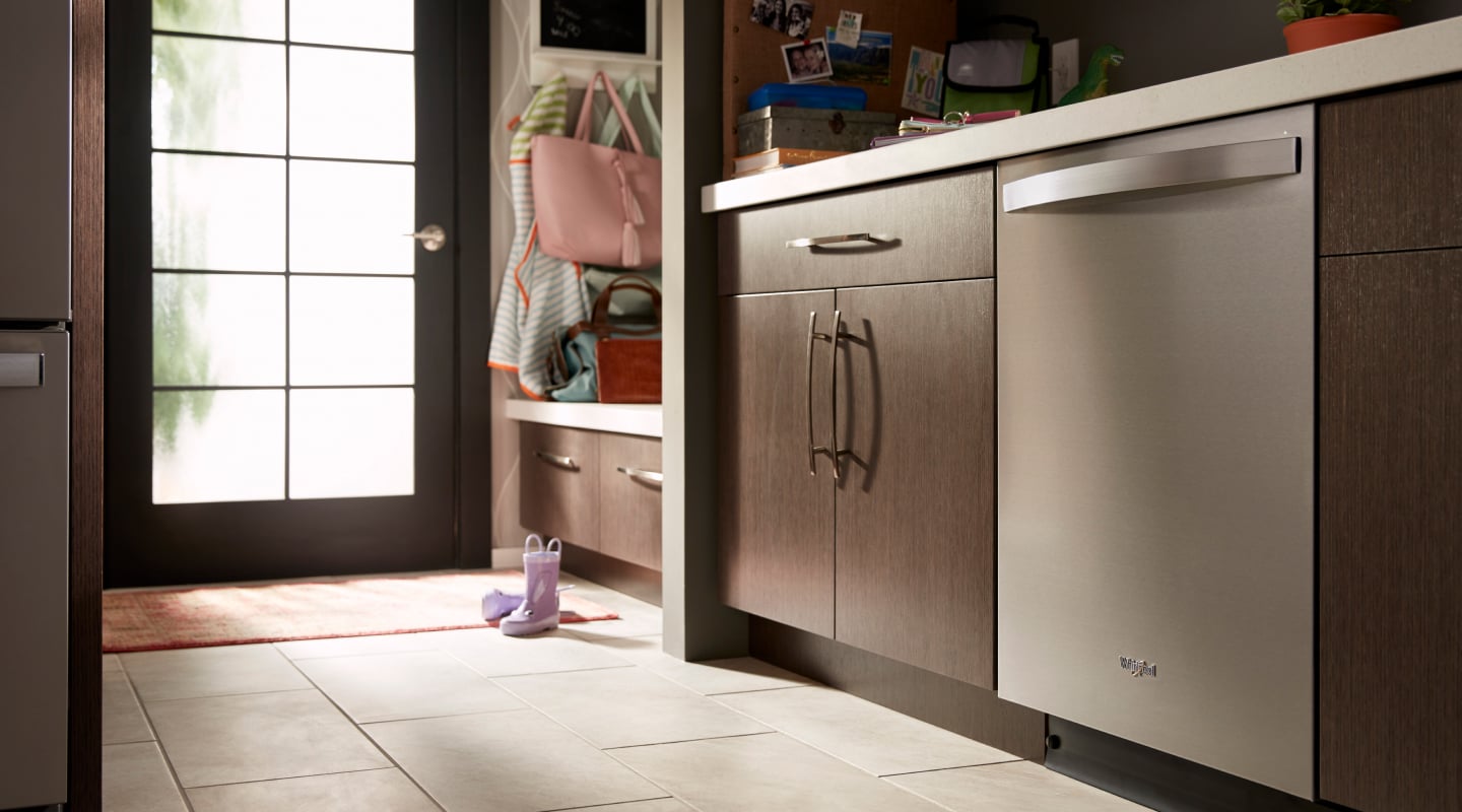 Can You Use Dish Soap in the Dishwasher? Whirlpool