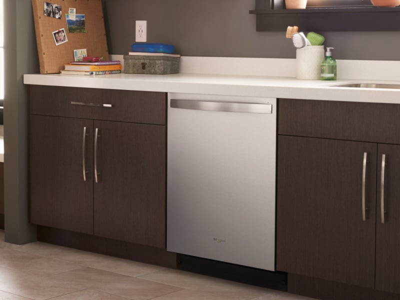 Stainless steel Whirlpool® top control dishwasher Stainless steel Whirlpool® top control dishwasher