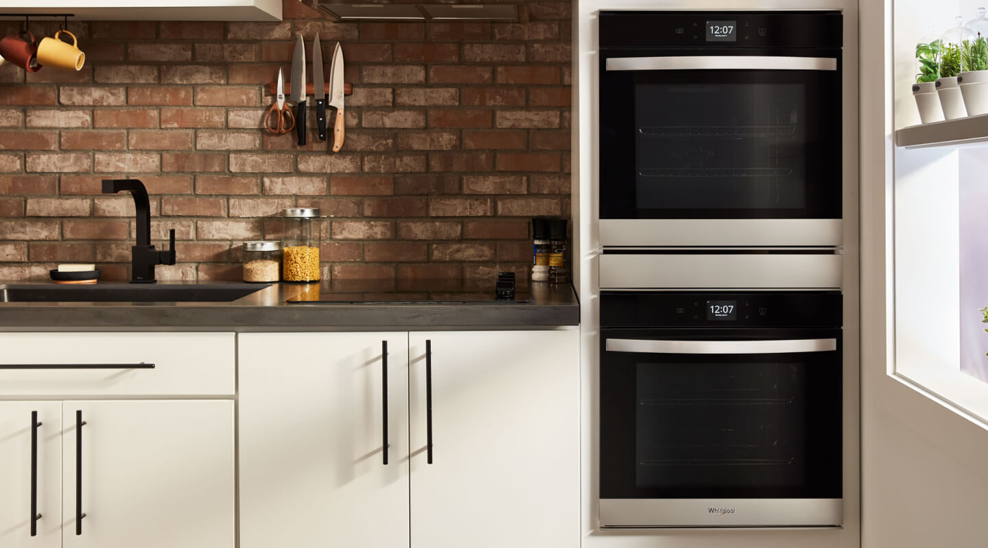 Double Ovens vs. Single Ovens Benefits Explained Whirlpool