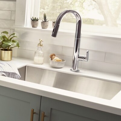 Kitchen sink in a modern kitchen