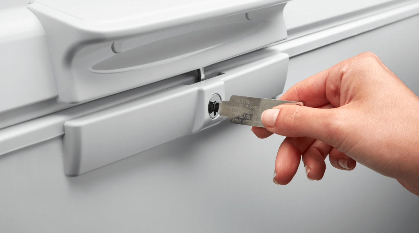 Key locking a chest freezer Key locking a chest freezer