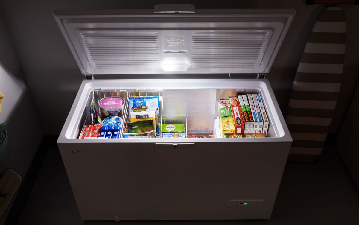 Guide to the Parts of a Freezer