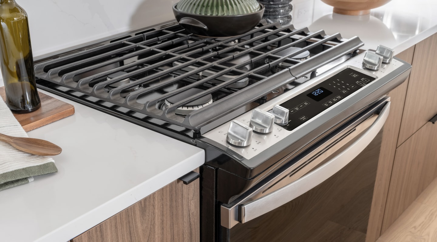 HGTV® Smart Home 2025 Smart Appliances for the Home Whirlpool