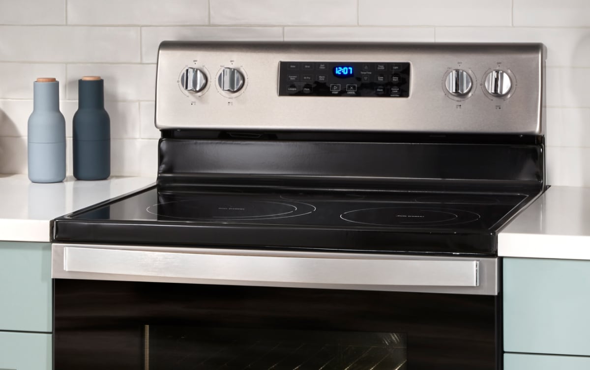 apartment size glass top stove