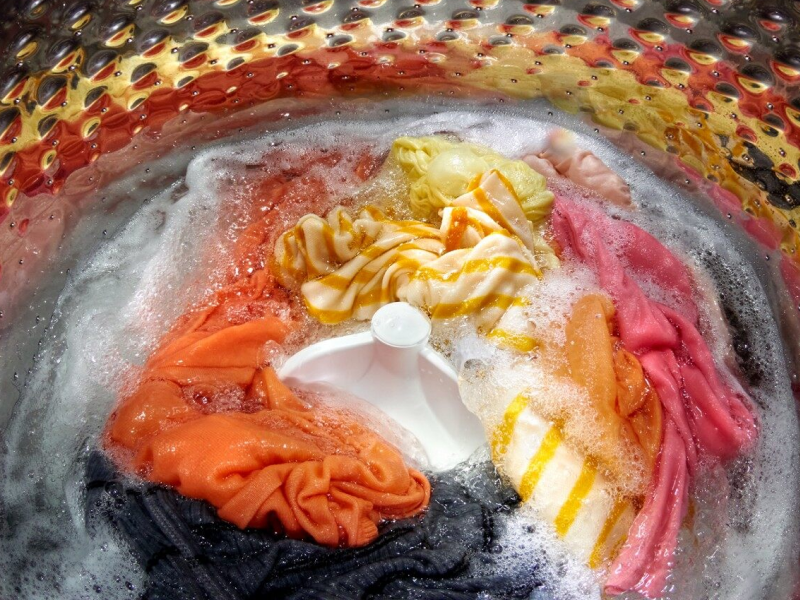 Wet clothes in washing machine Wet clothes in washing machine