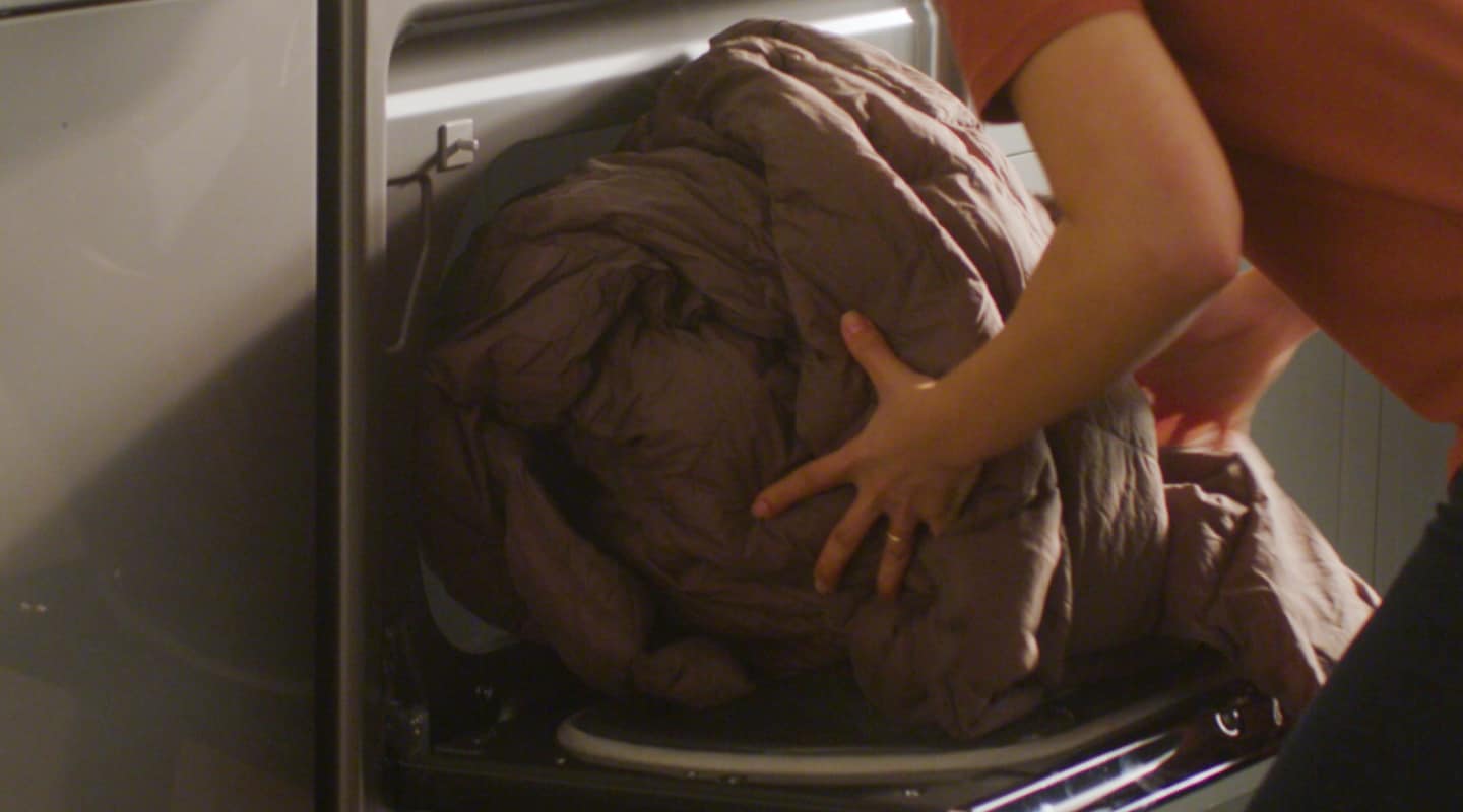 How to Wash a Comforter Without It Getting Lumpy Whirlpool