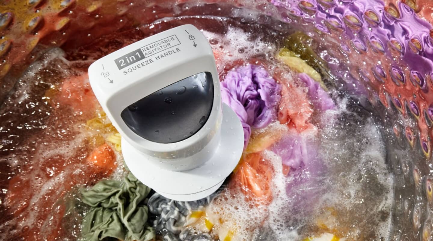 Whirlpool® 2 in 1 removable agitator Whirlpool® 2 in 1 removable agitator