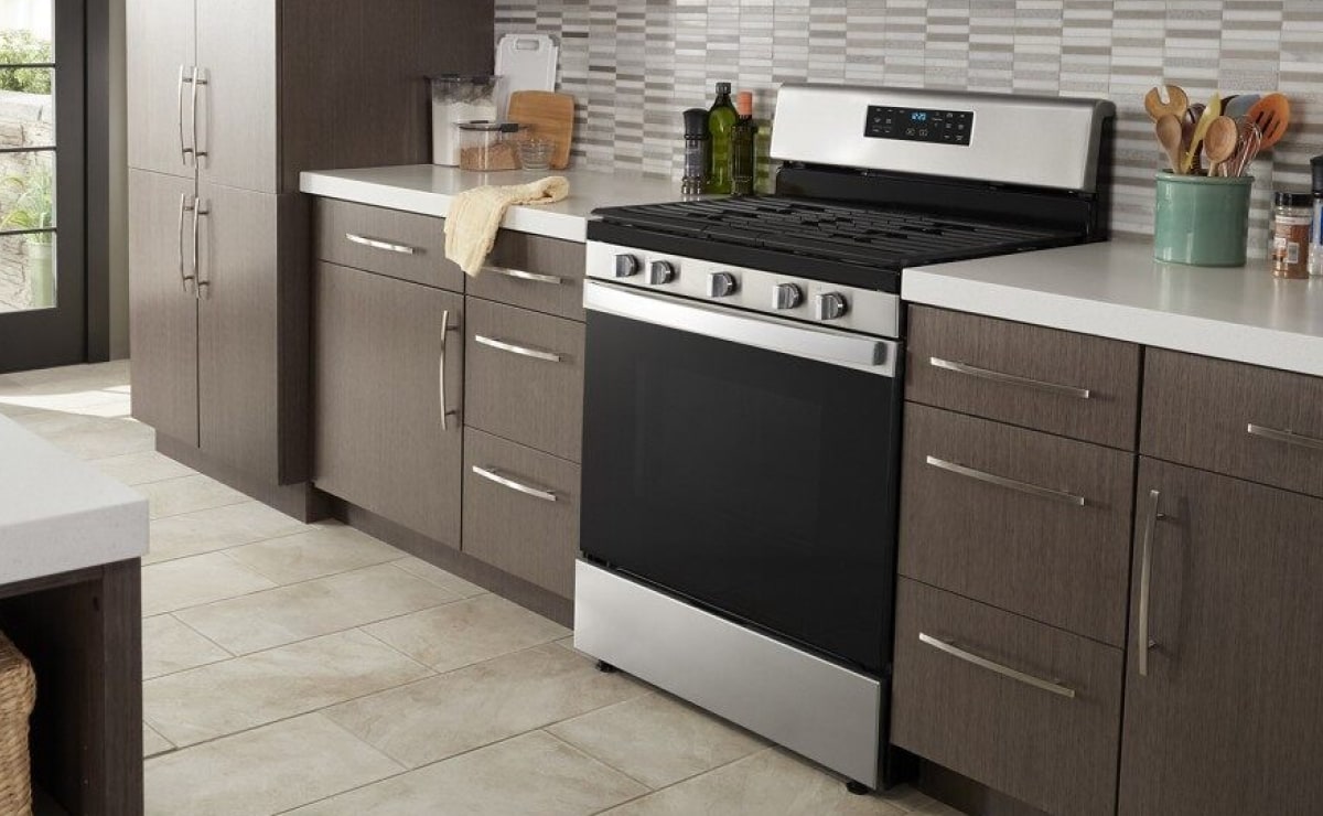 whirlpool electric gas stove