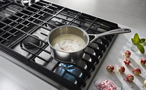 Kitchen Island Cooktop or Range: Which Is Best?