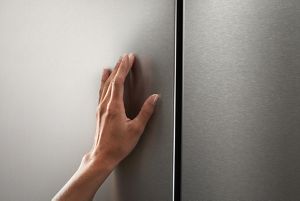 Fingerprint resistant