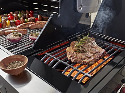 What Is Broiling? Key Uses vs. Baking and Grilling | Whirlpool