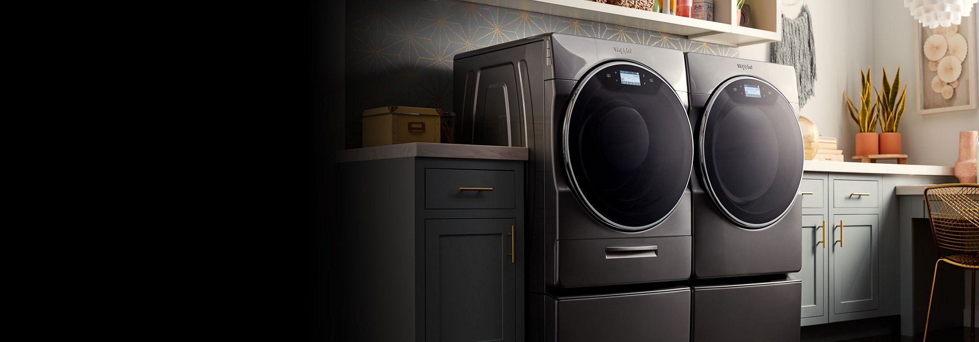 Sautez des étapes sans sacrifier le bon entretien de vos tissus, avec les appareils de lessive Whirlpool.