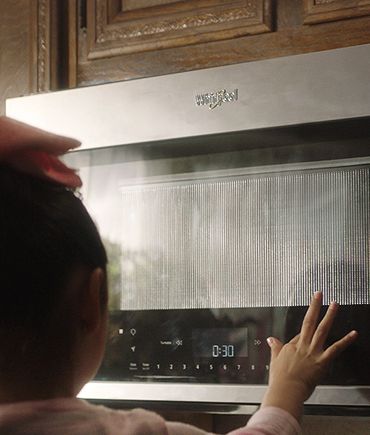 Easily prepare side dishes with steam cooking in microwaves from Whirlpool.