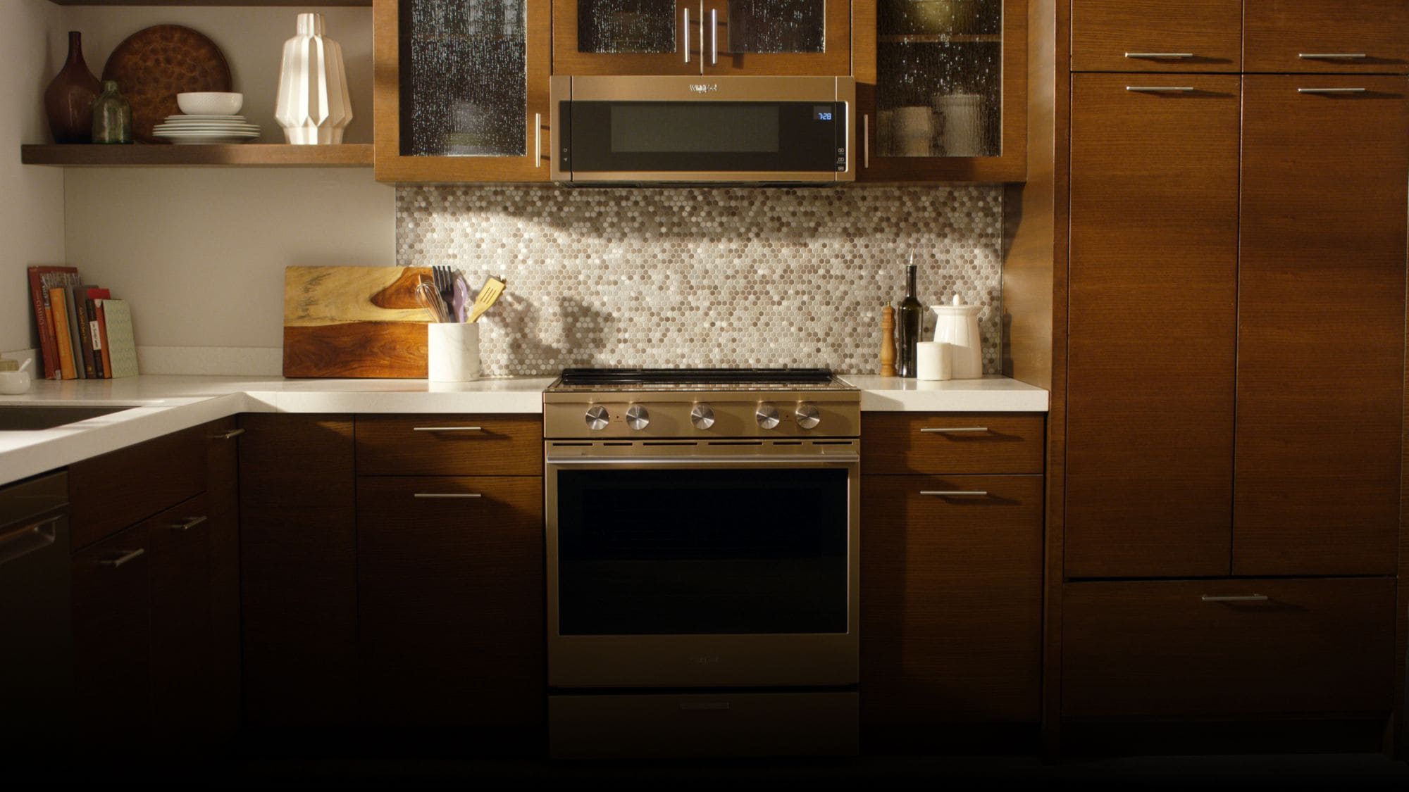 Elevate your washer and dryer with laundry pedestals from Whirlpool.