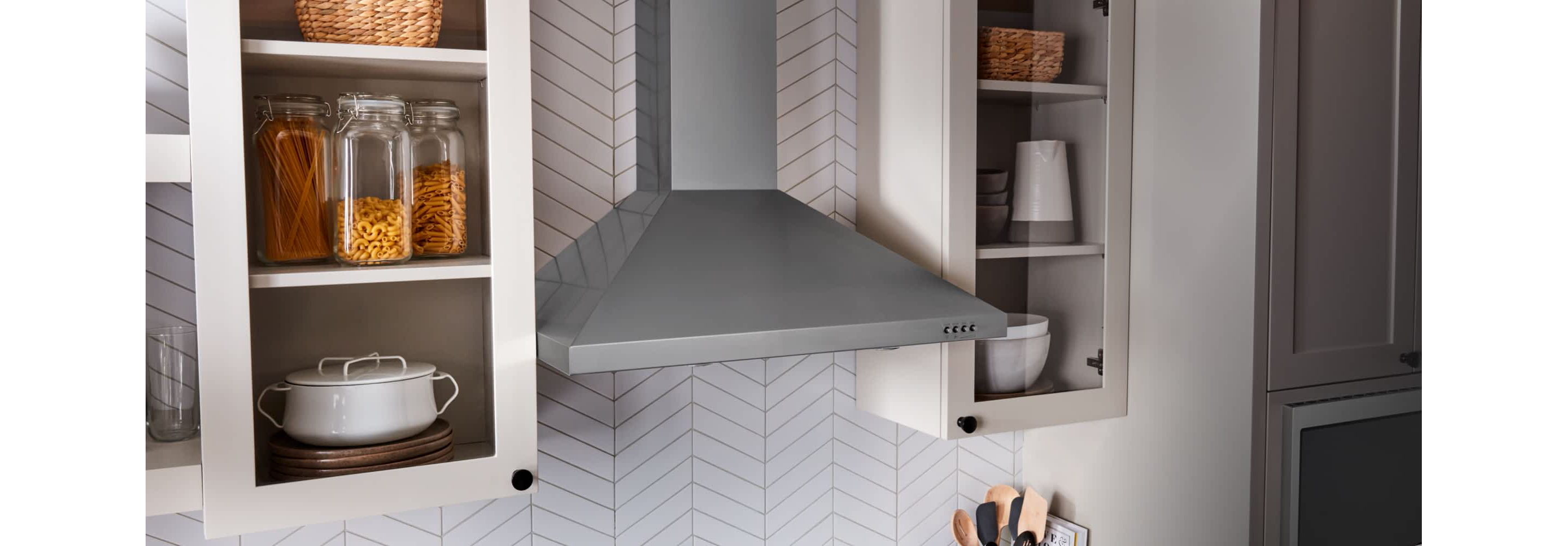 A Whirlpool® Canopy Hood