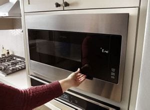 Shop Microwaves Whirlpool
