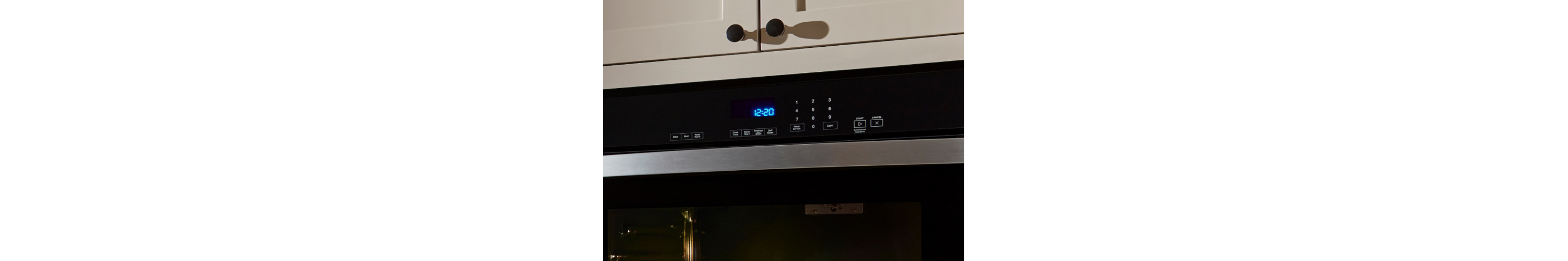 A Whirlpool® Single Wall Oven with a casserole baking inside
