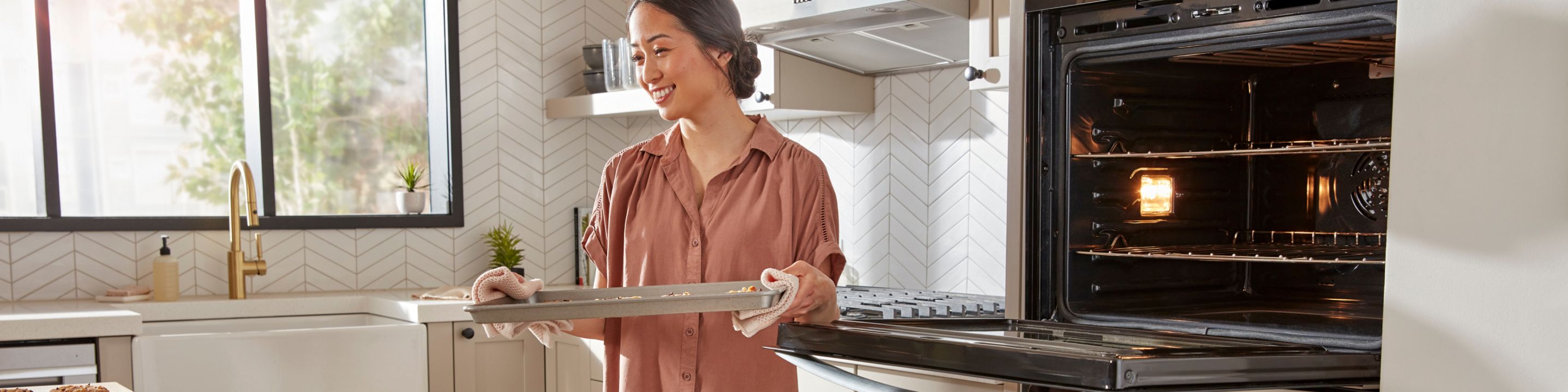 Explore Countertop Ovens With Full-Size Capabilities