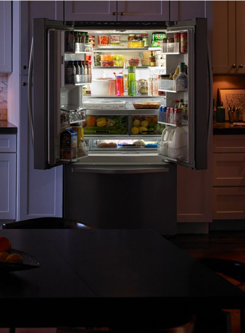 Conservez la fraîcheur de vos aliments plus longtemps avec nos réfrigérateurs Whirlpool.