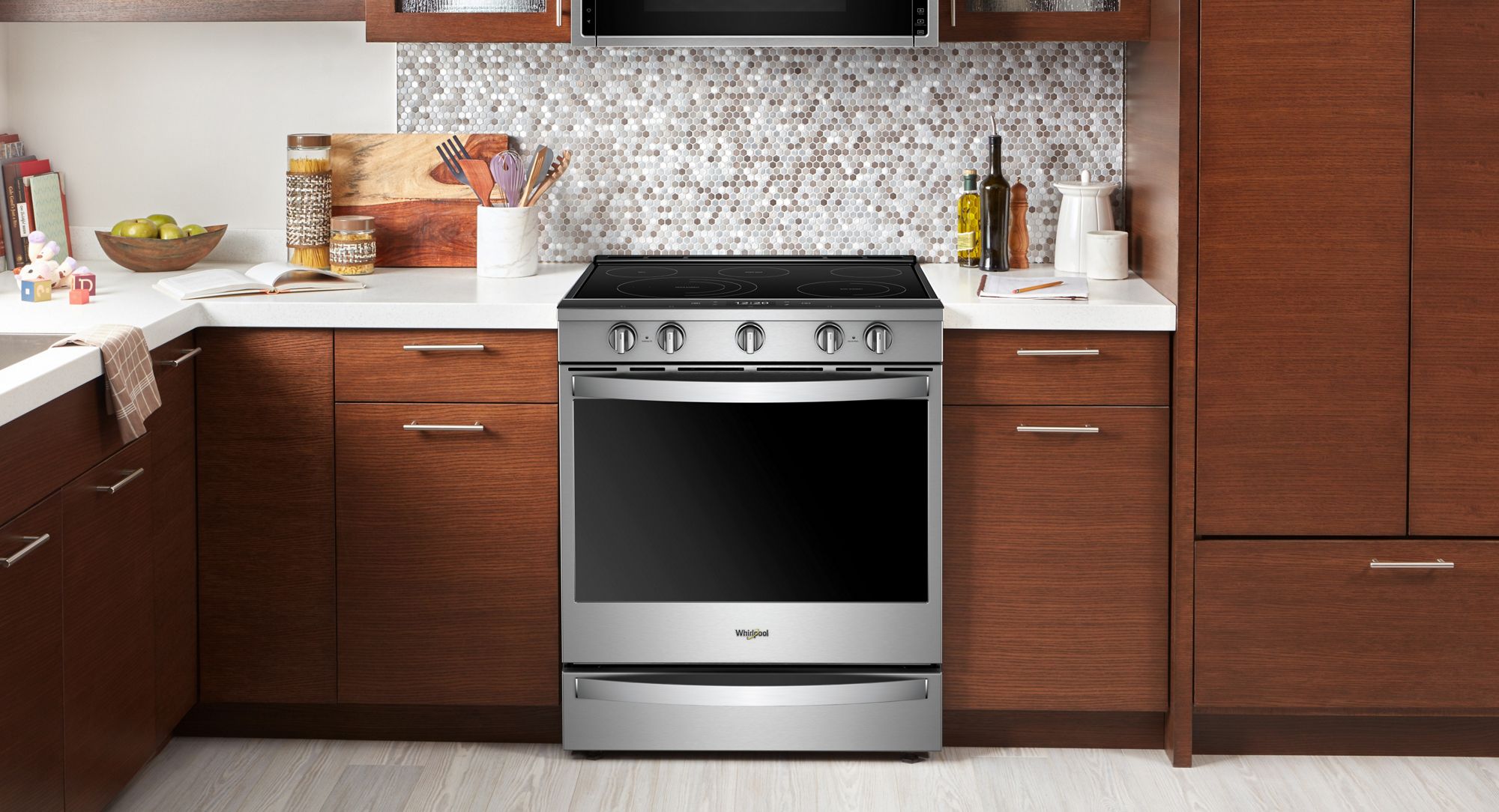 Manage mealtime from wherever you are with a smart oven from Whirlpool.