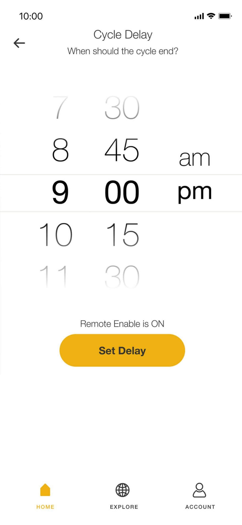 Scheduling a wash cycle from the Whirlpool® App on a smartphone
