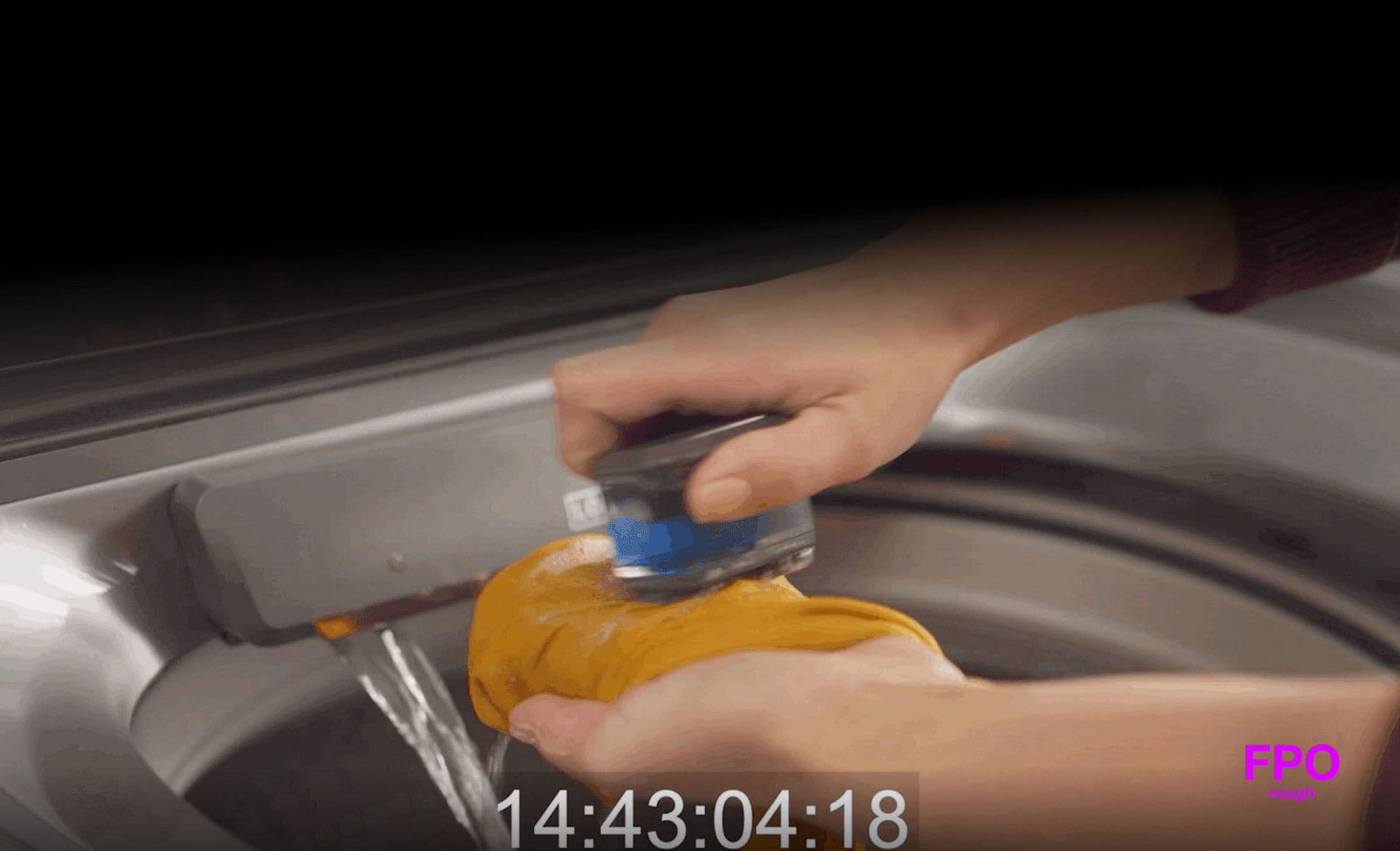 Receiving a smartphone notification from the Whirlpool® app