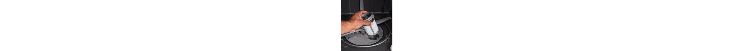 Replacing the dishwasher filter