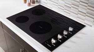 Whirlpool electric outlet cooktop with downdraft