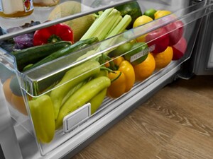 Produce stacked in a humidity crisper