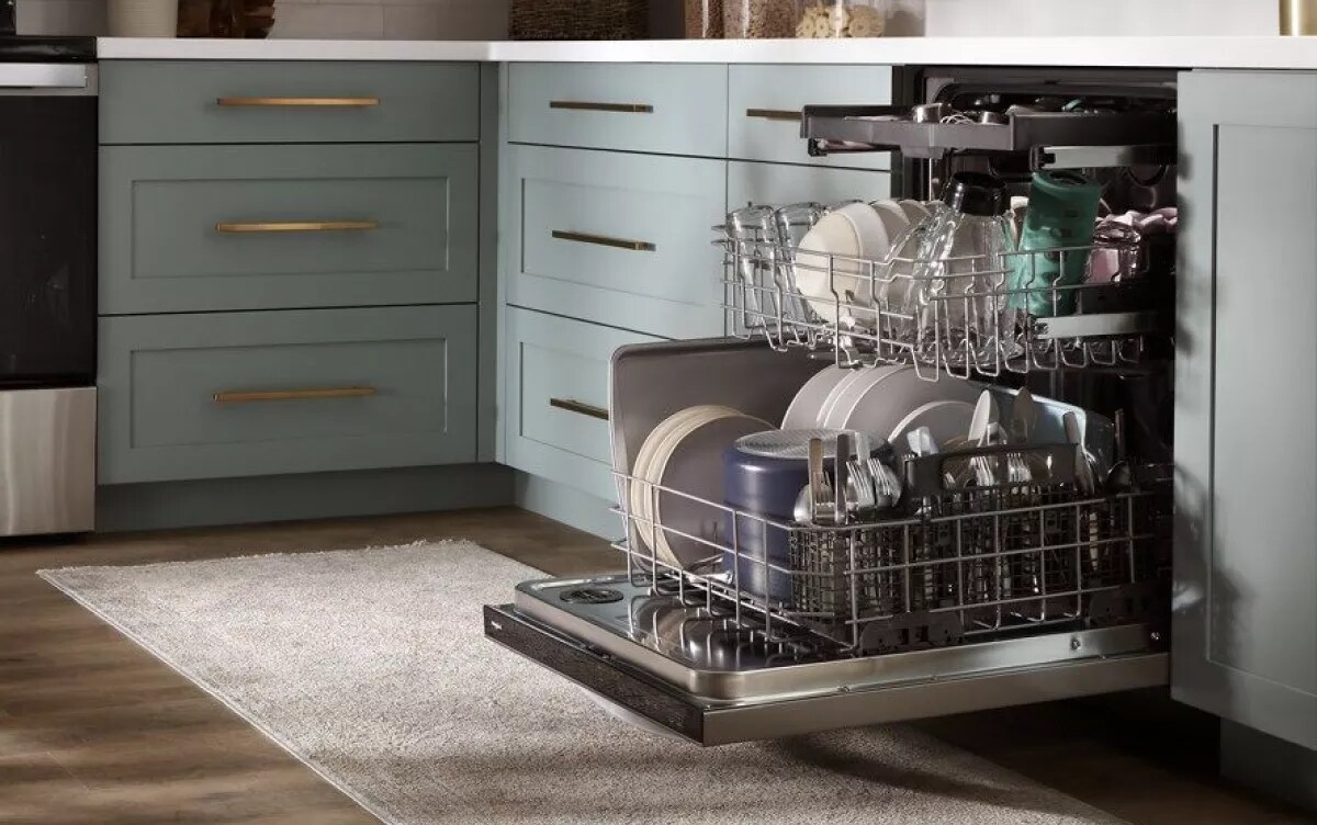 Whirlpool gold series dishwasher best sale not washing