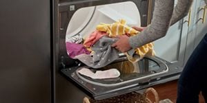 Washing dark clothes deals in warm water