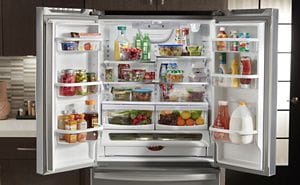 Apartment size fridge with ice maker hot sale
