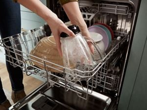 Whirlpool dishwasher best sale wine glass rack