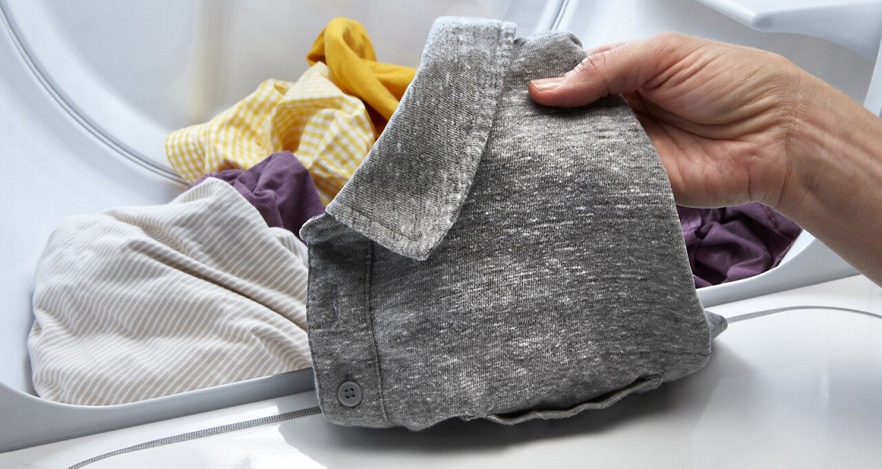 What do you wash best sale dark clothes in