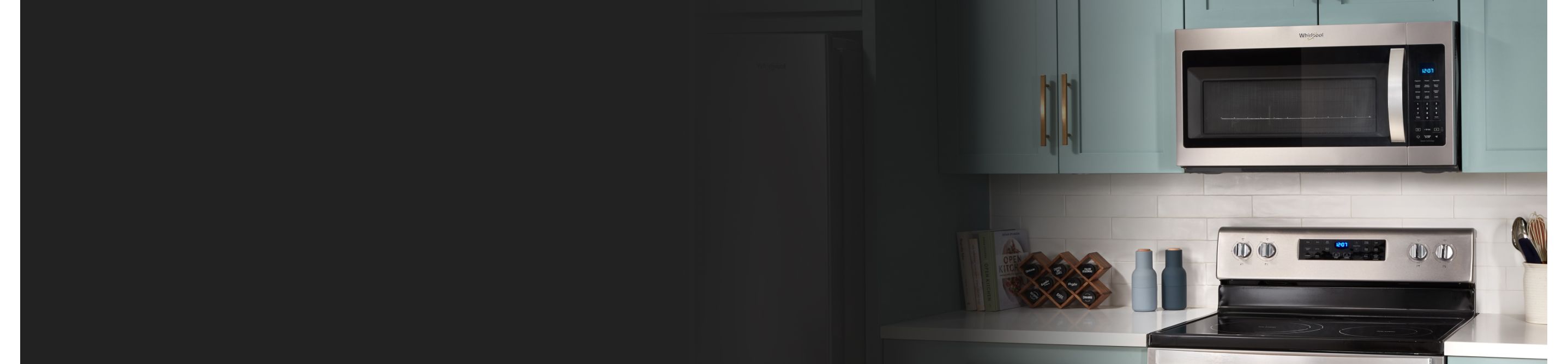 Microwave and oven in kitchen