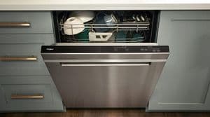 How to Use a Dishwasher 4 Key Tips Whirlpool