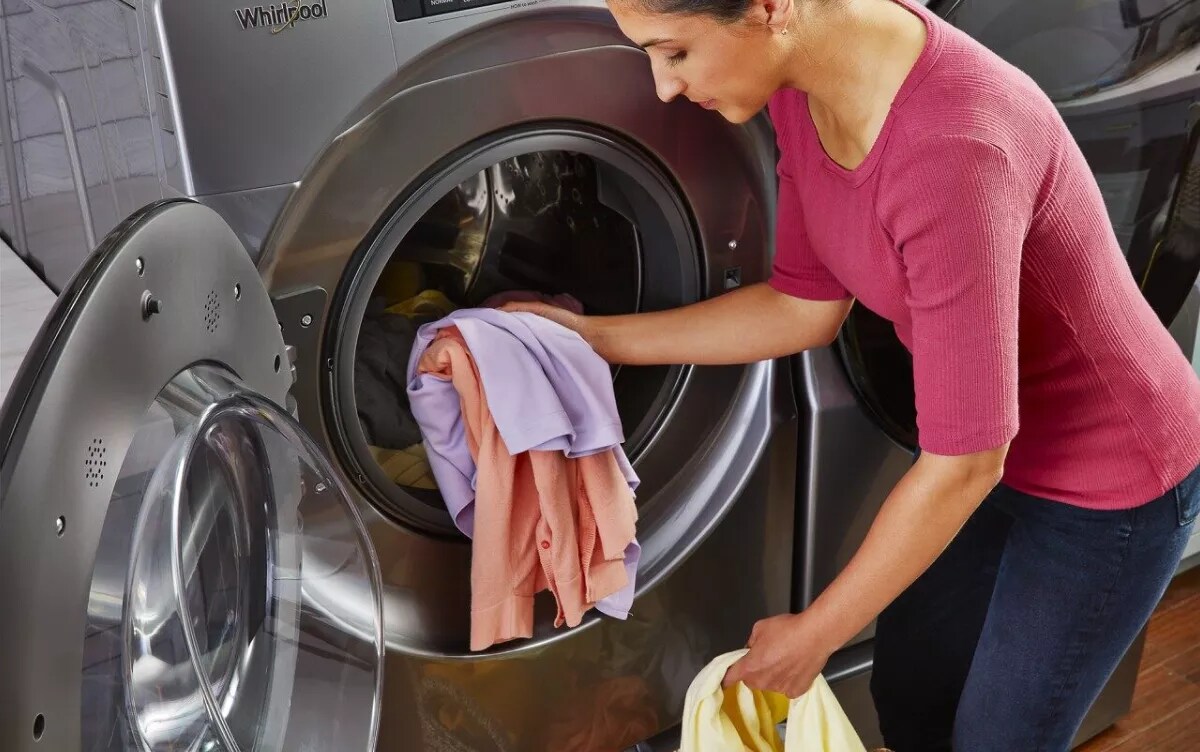 Whirlpool washer tangles clothes cheap