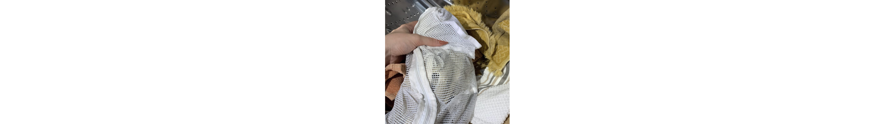 Shoes washing in a washing machine