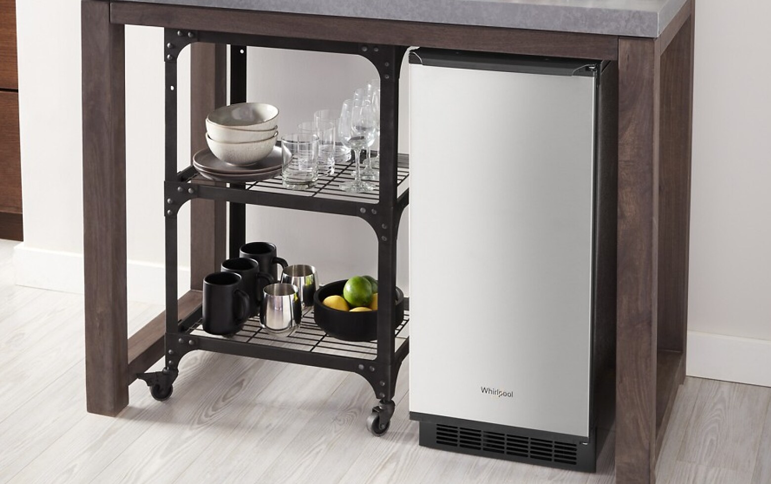 Stainless steel freestanding ice maker