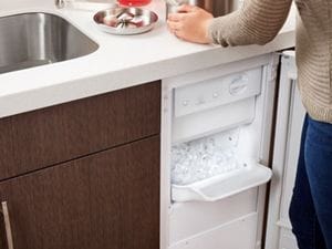 Ice Maker Buying Guide: Types and Features | Whirlpool