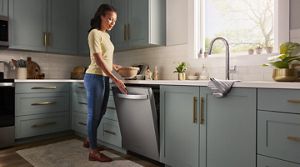 7 Things You Can Actually Wash in the Dishwasher | Whirlpool, image size:1440x800