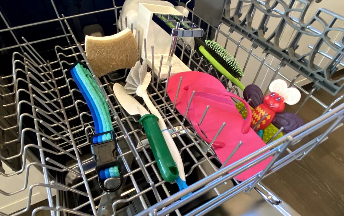 Wash clothes in dishwasher 2025