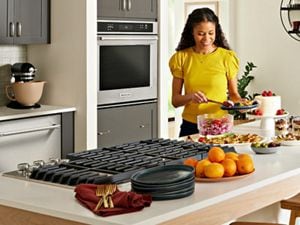 5 Different Types of Cooktops Stovetops Whirlpool