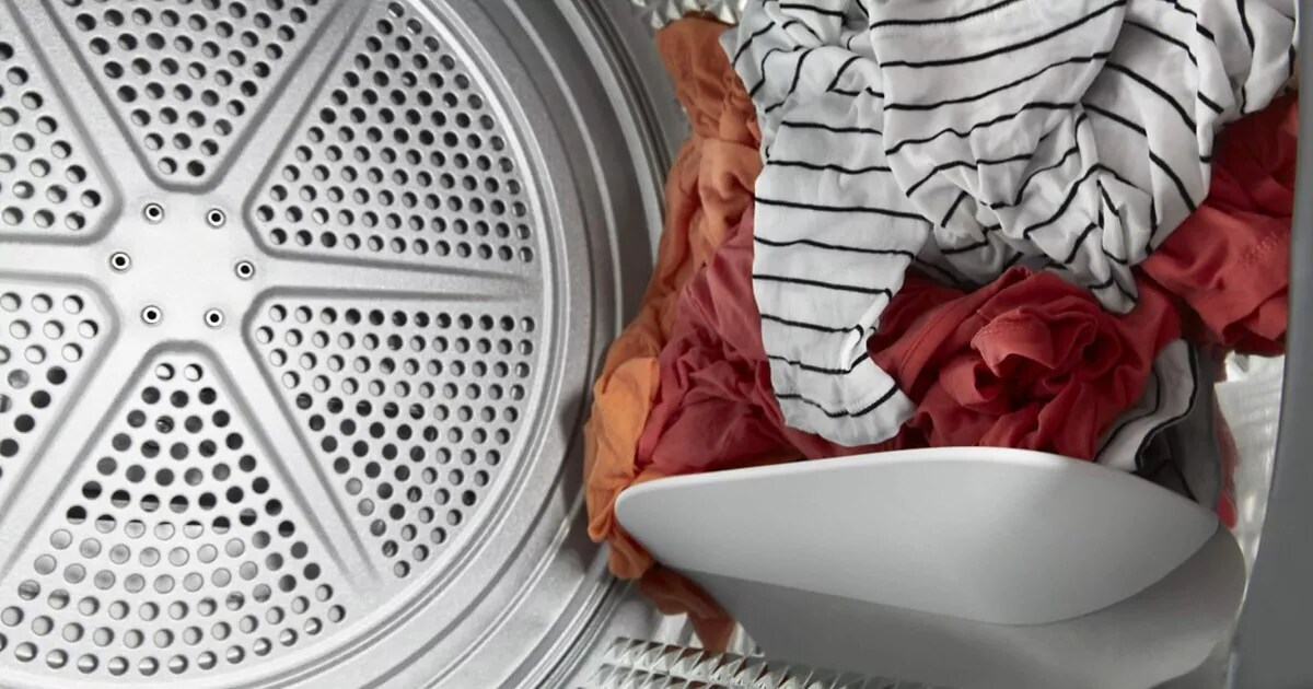 What Do Dryer Sheets Do? | Whirlpool